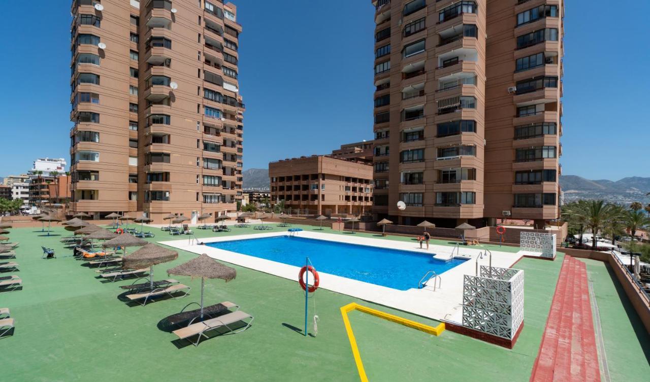 Sur Suites Palmeras 9 Фуeнхирола Екстериор снимка